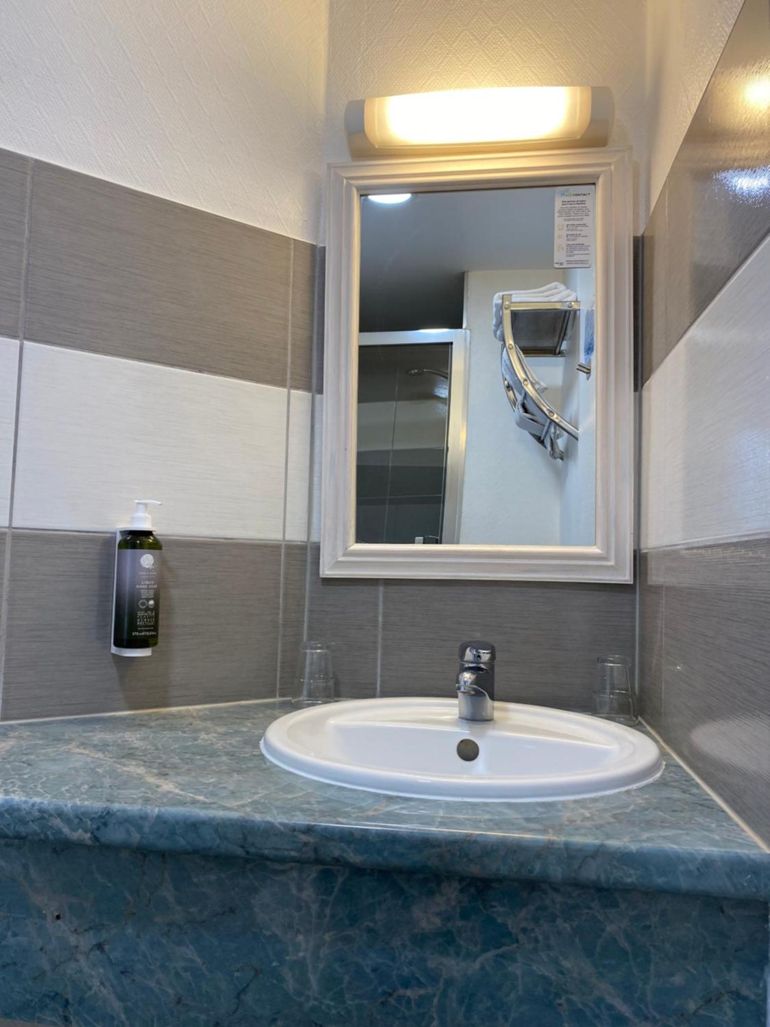 Contact Hotel Le Sud Montpellier Aeroport Parc Expo Arena Mauguio Exteriér fotografie